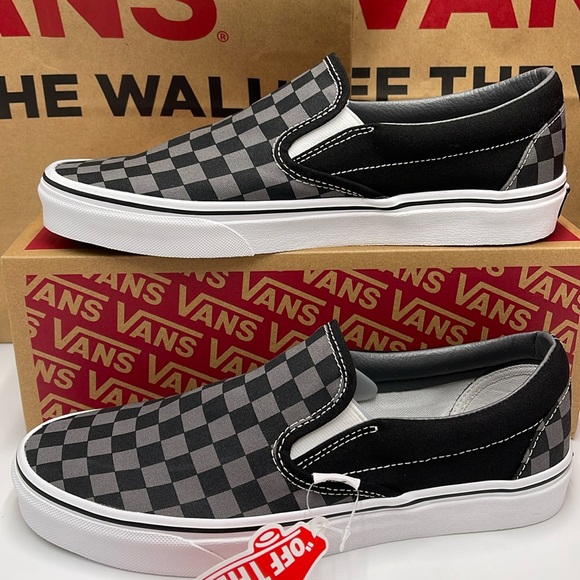 Vans Women’s Classic Slip-On Black/Pewter Checkerboard 
VN000EYEBPJ
Sneakers - Picture 2 of 16